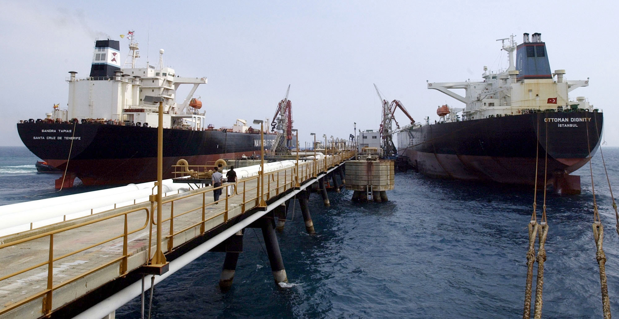 Oil halt, Iraq-Kurdistan relations, 10-year oil dispute, Iraq oil export, Kurdistan oil export